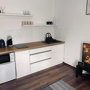 moderna-apartament.warsawhotelspoland.com/