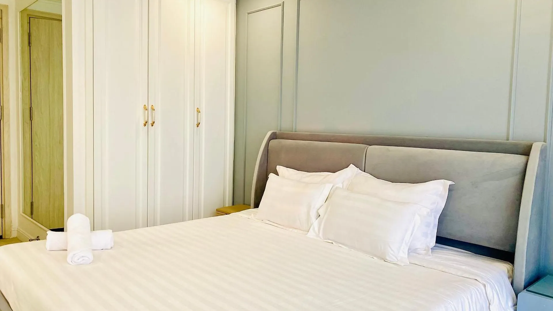 Apartment Can Ho Gold Coast O Nha Trang View Bien - Vivastay