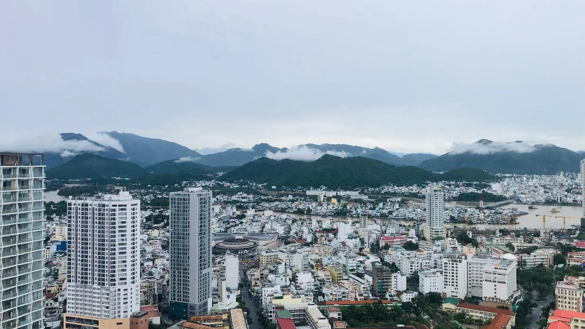 Can Ho Gold Coast O Nha Trang View Bien - Vivastay