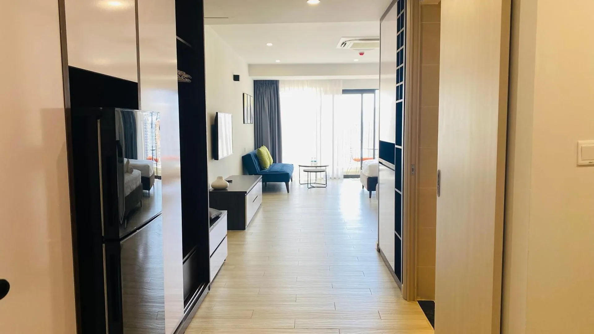 Can Ho Gold Coast O Nha Trang View Bien - Vivastay Apartment